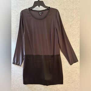 DKNY Two-Tone Charcoal Gray and Black Long Sleeve Shift Dress